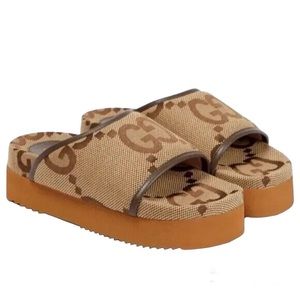 GUCCI Angelina Maxi GG Monogram Platform Slide Sandals size 38EU/ 8US (NEW)